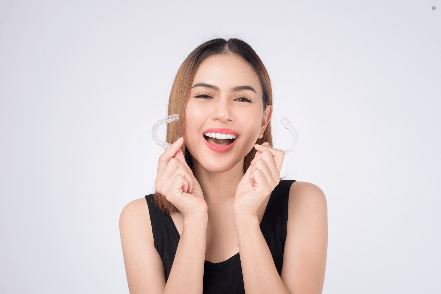 Read more about the article Invisalign vs. Braces: Which Is Right for Teens and Adults in Manassas, VA?