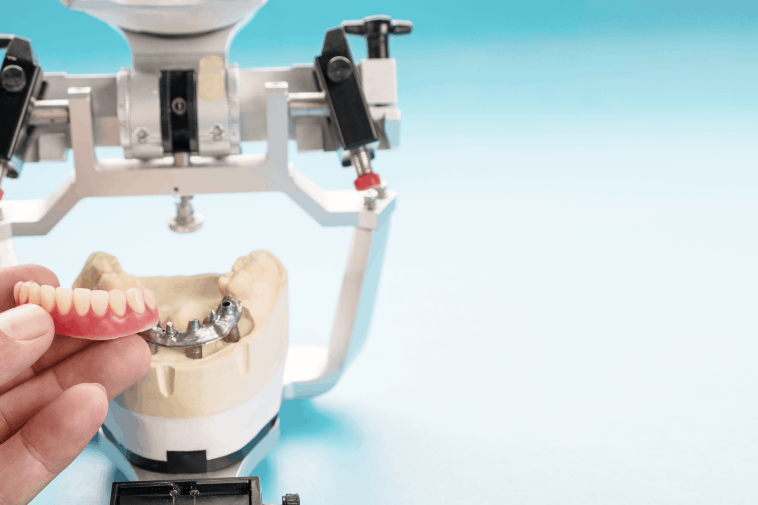 Read more about the article A Complete Guide to Permanent Dentures in Manassas