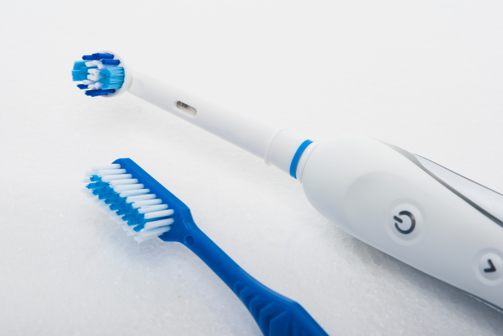 Electric vs. Manual Toothbrush: Which Cleans Better?